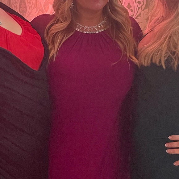 Lady Gaga style House of Gucci premiere magenta Cape Dress Gown Size 10 - Picture 3 of 6